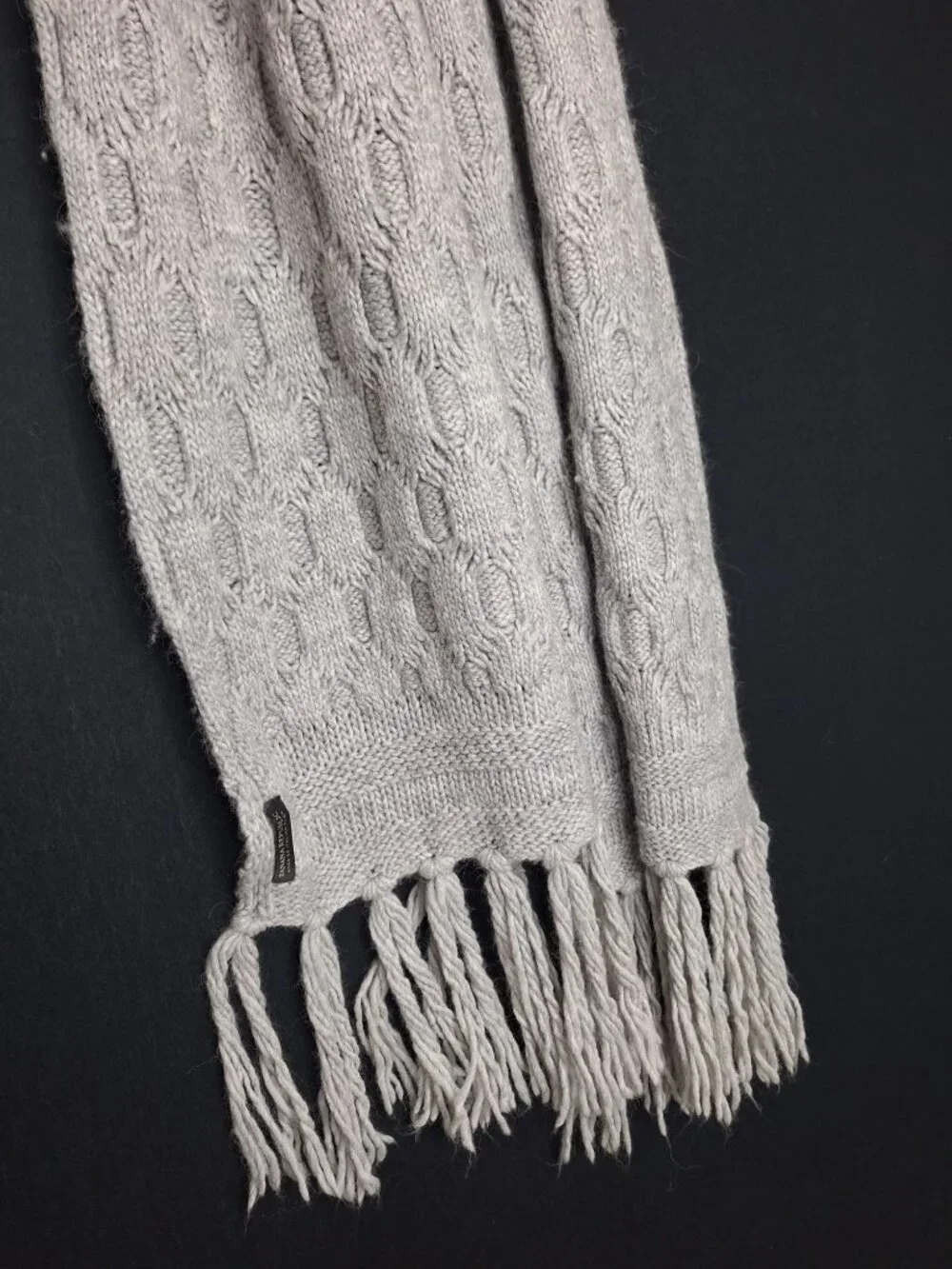 💙 Banana Republic Italian Yarn Oversized Cable Knit Scarf Gray Fringe 82